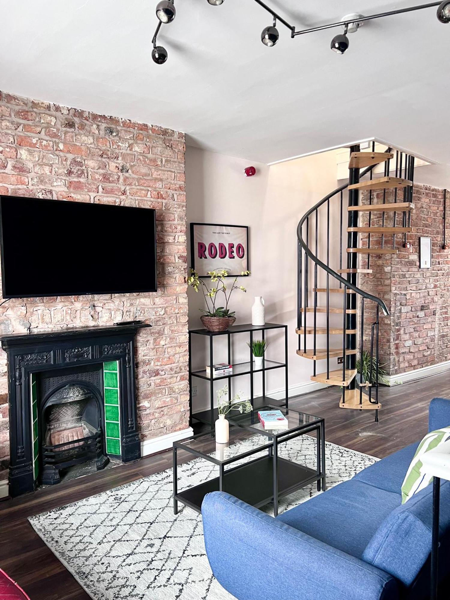 Ropewalks Centre With Roof Terrace *